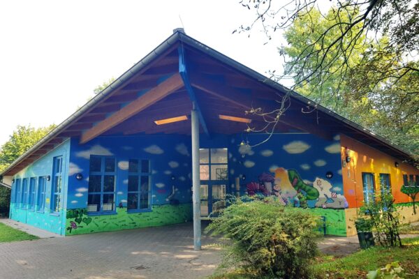 Außenansicht Eingangsbereich